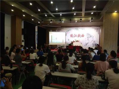 【回顾】摄影、曲艺、花艺 …公益培训进基层一个月办了10场!