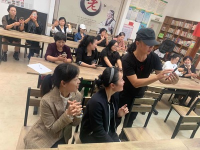 “玩转手机摄影”培训班开课